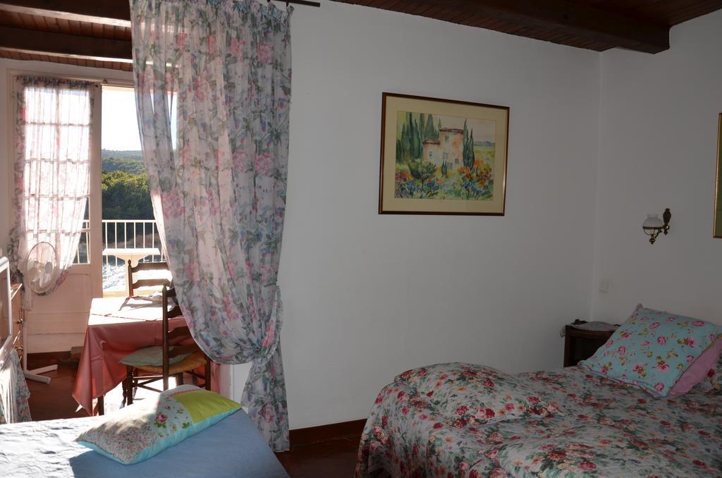 Auberge Du Lac Bauduen Room photo